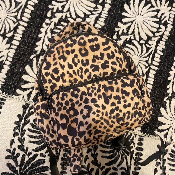Leopard Print Women's Mini Backpack - Picture 1 of 7